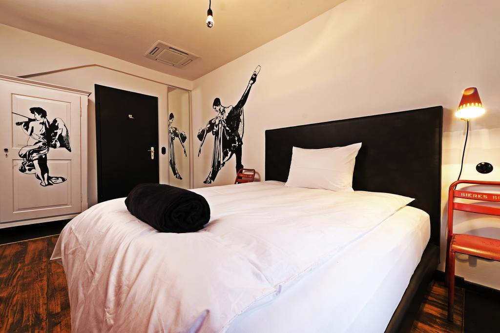 Haus Zauberfloete Hotel ออฟเฟนบูร์ก ภายนอก รูปภาพ