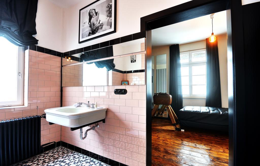 Haus Zauberfloete Hotel ออฟเฟนบูร์ก ภายนอก รูปภาพ